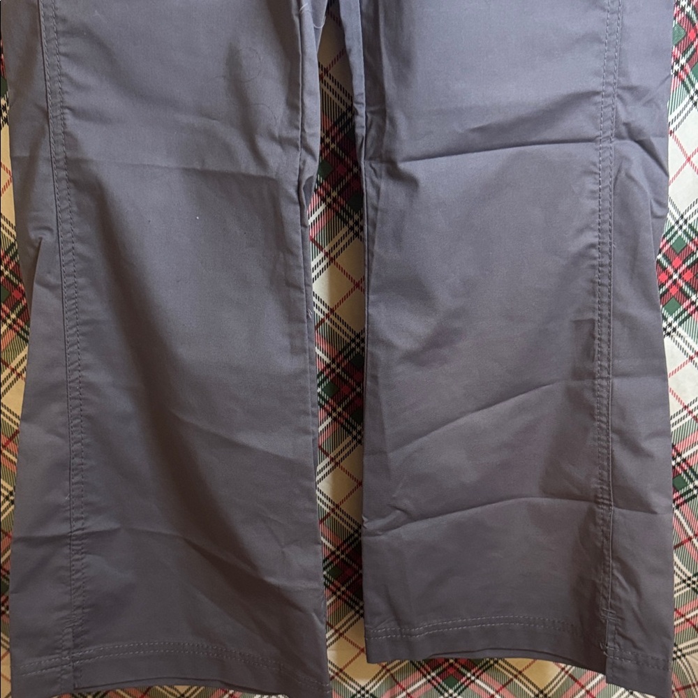 WonderWink Women's Wide Leg Cargo Scrub Pants - Picture 2 of 9